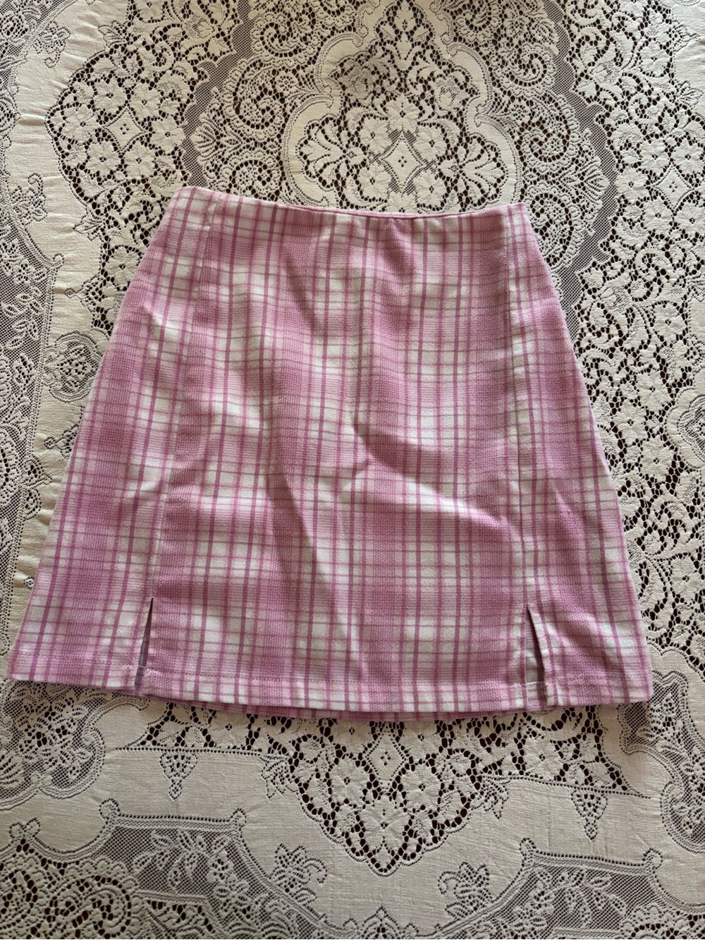 pink plaid brandy melville skirt